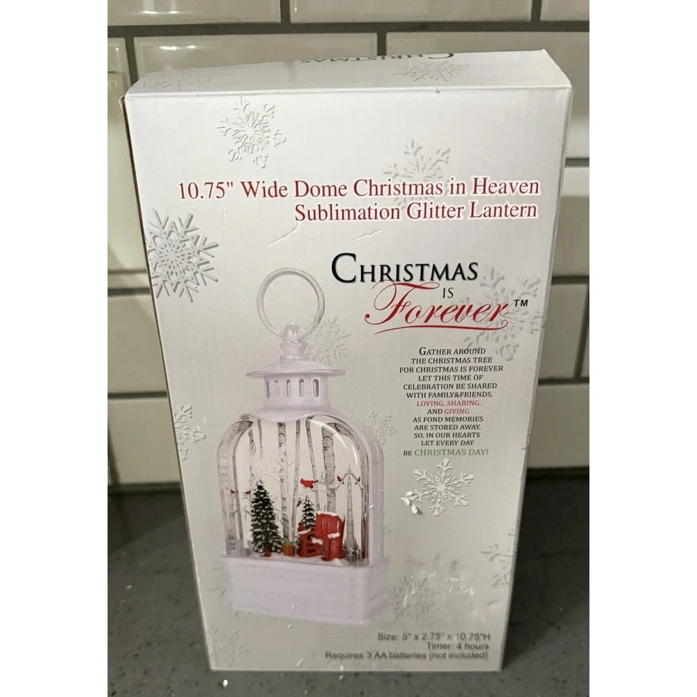 NEW White Lighted Water SNow Globe Lantern Cardinals LED Christmas Holiday Decor